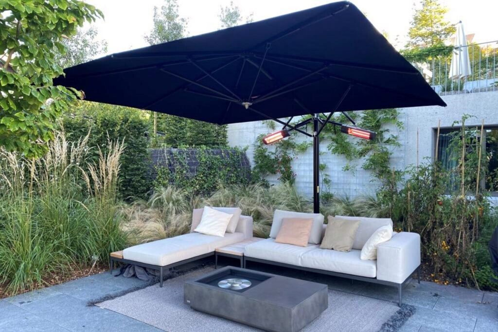 Gloster Grid Lounge – Rückansicht mit klarer Linienführung und modernem Outdoor-Design